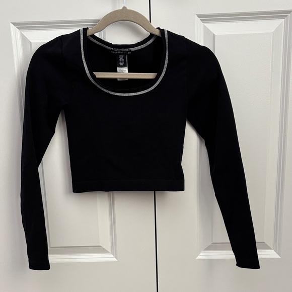 Sincerly Jules Tops - Sincerely Jules Black and Gray Long Sleeve Crop Top